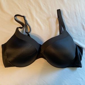 Victoria’s Secret Black Push-up Bra 38C